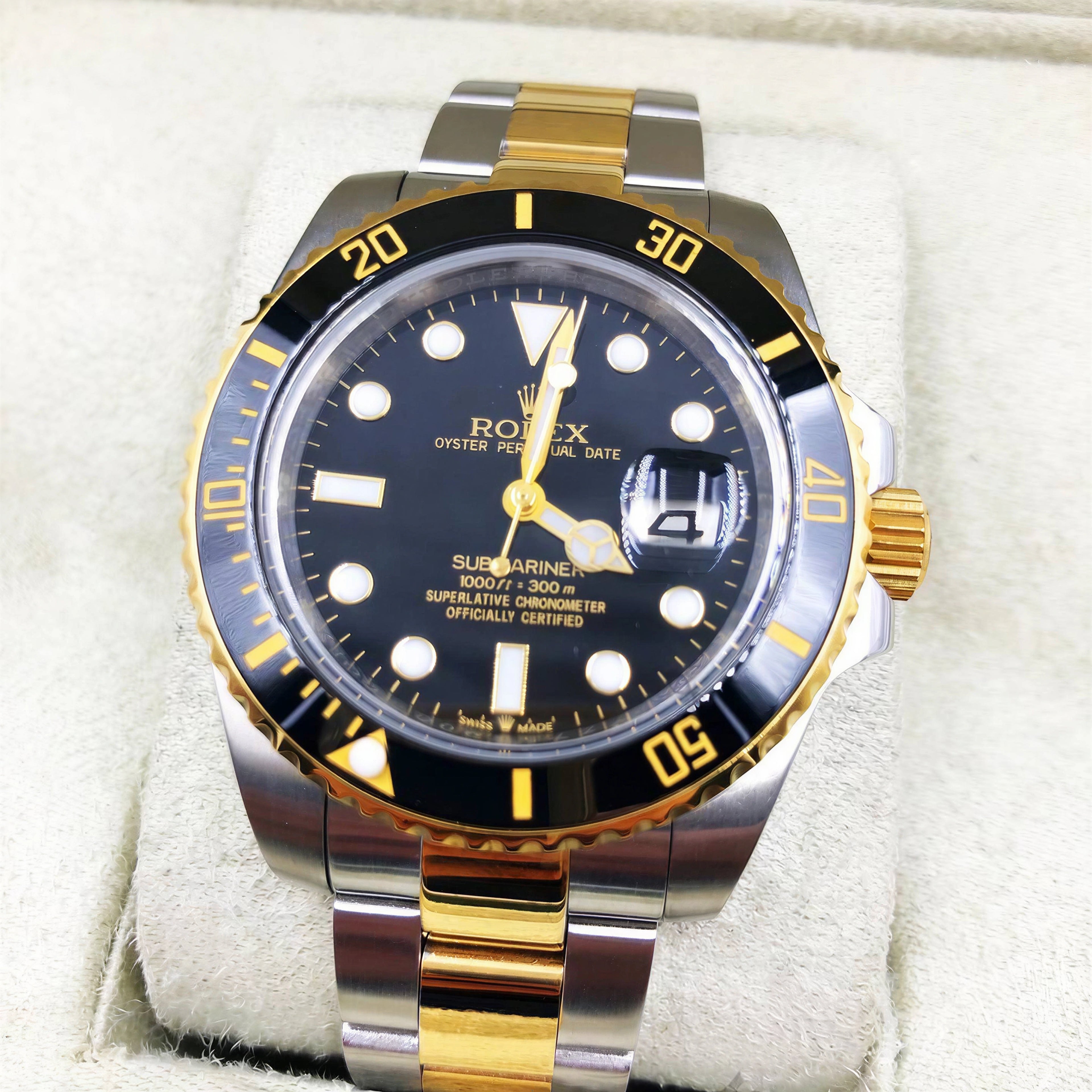 ROLEX-submarain